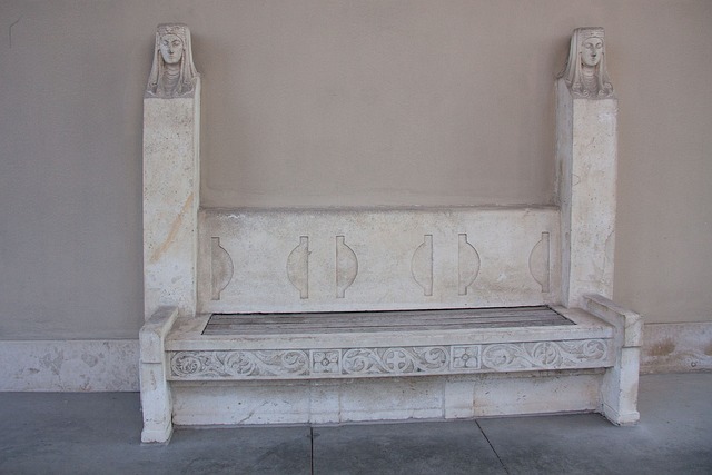 每体：拜仁巴萨有意霍村前锋阿斯拉尼，转会费不超过2500万欧